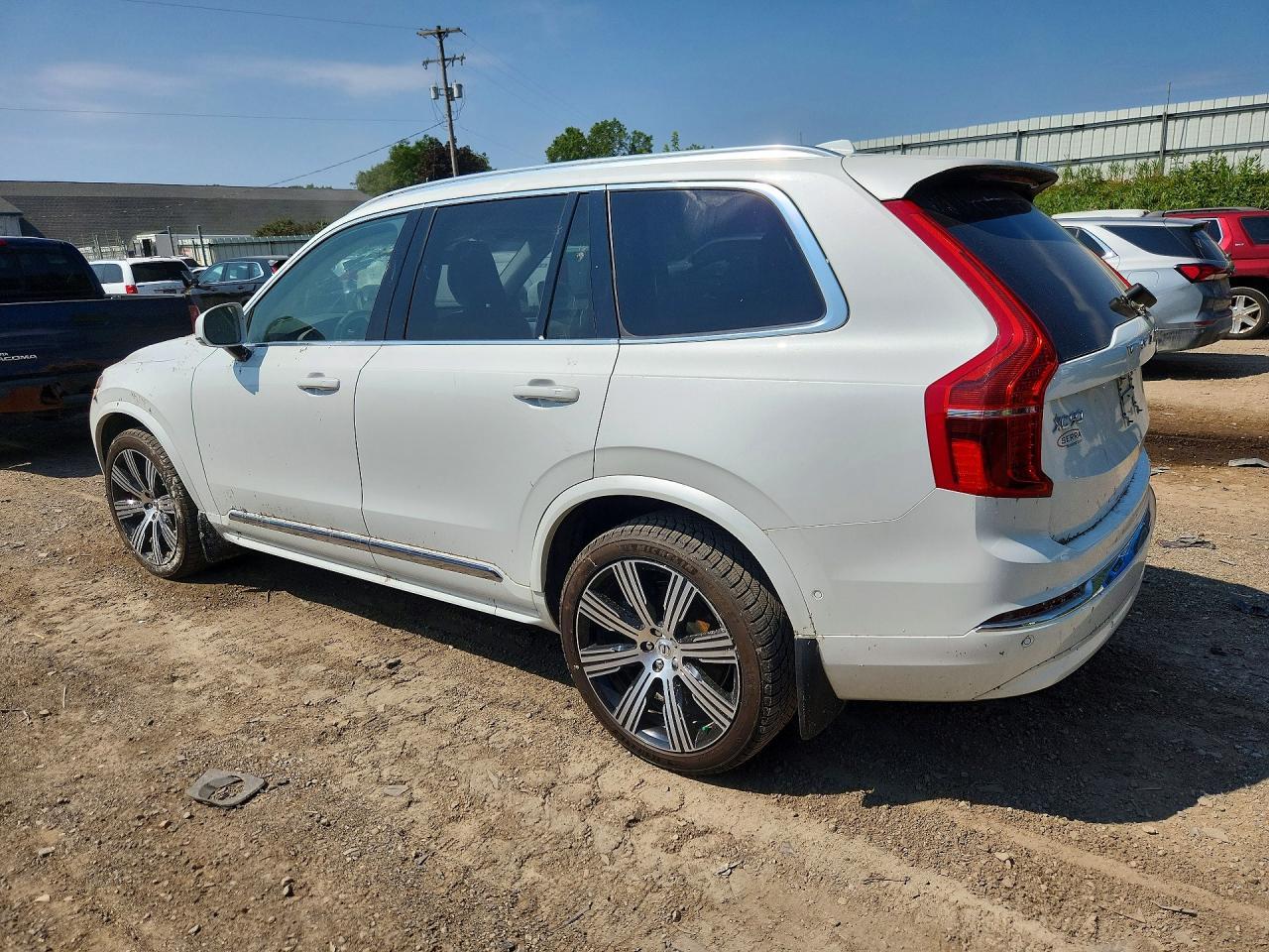2023 Volvo Xc90 Ultimate - Image 2