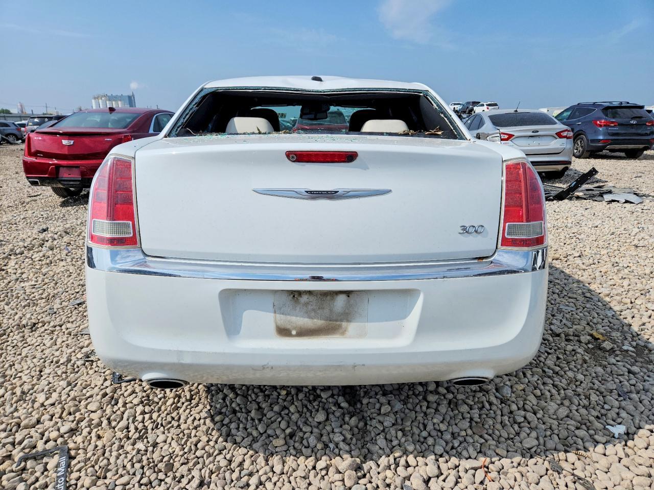 2014 Chrysler 300 - Фото 6