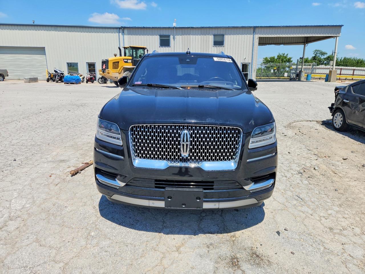 2019 Lincoln Navigator L Reserve - Image 5