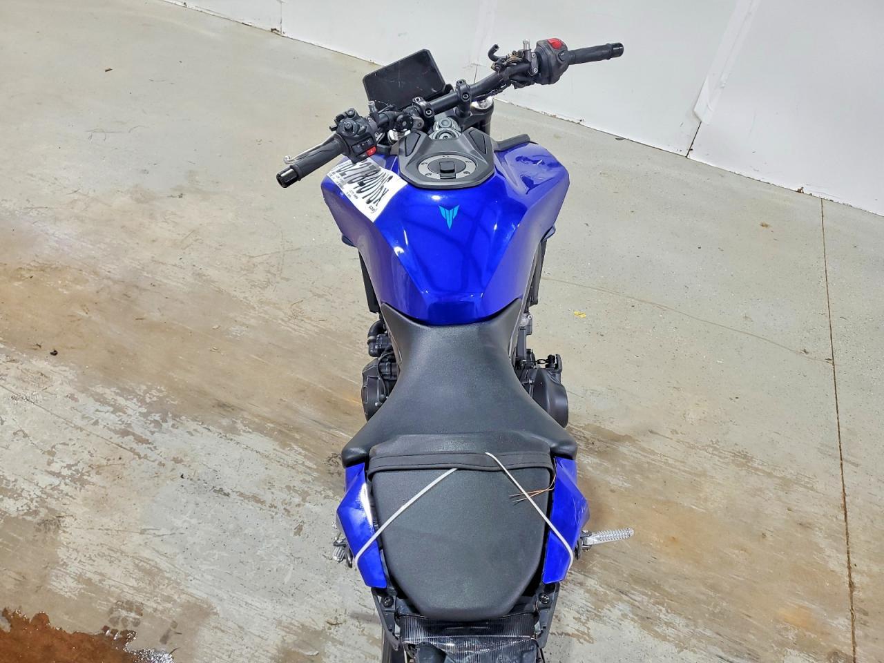 2025 Yamaha Mt09 - Image 6