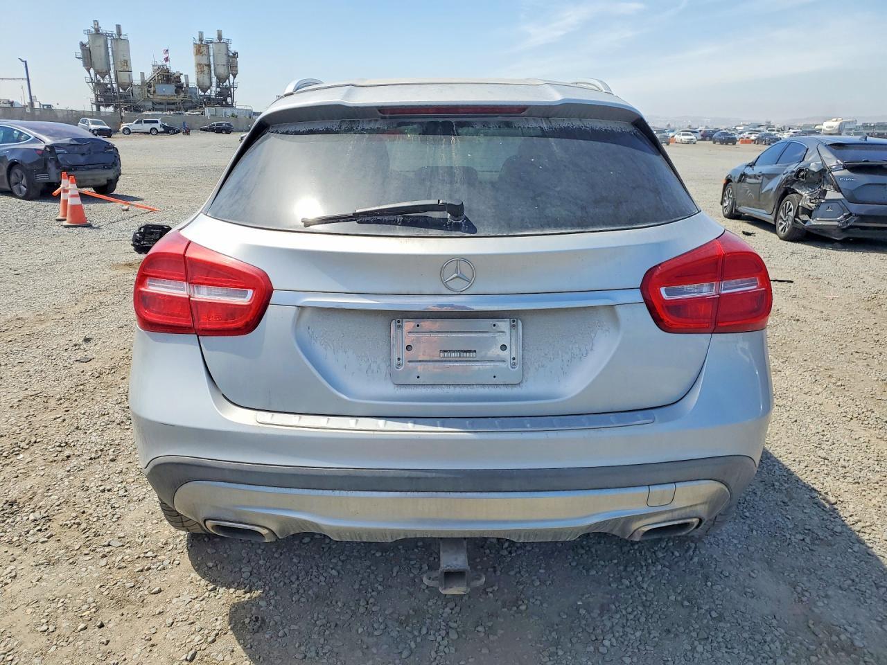 2015 Mercedes-Benz Gla 250 4Matic - Image 6
