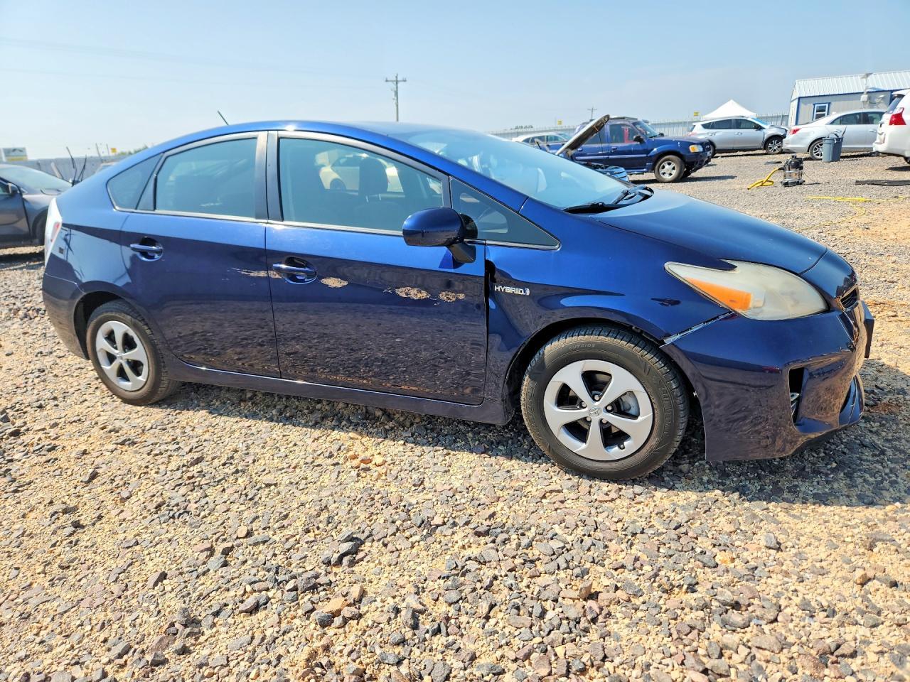 2015 Toyota Prius Three - Image 4