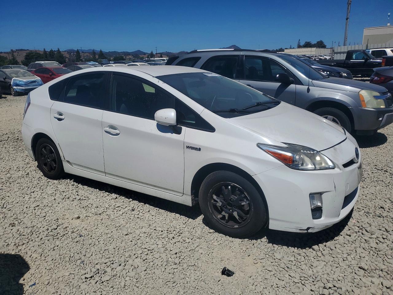 2011 Toyota Prius Three - Фото 4