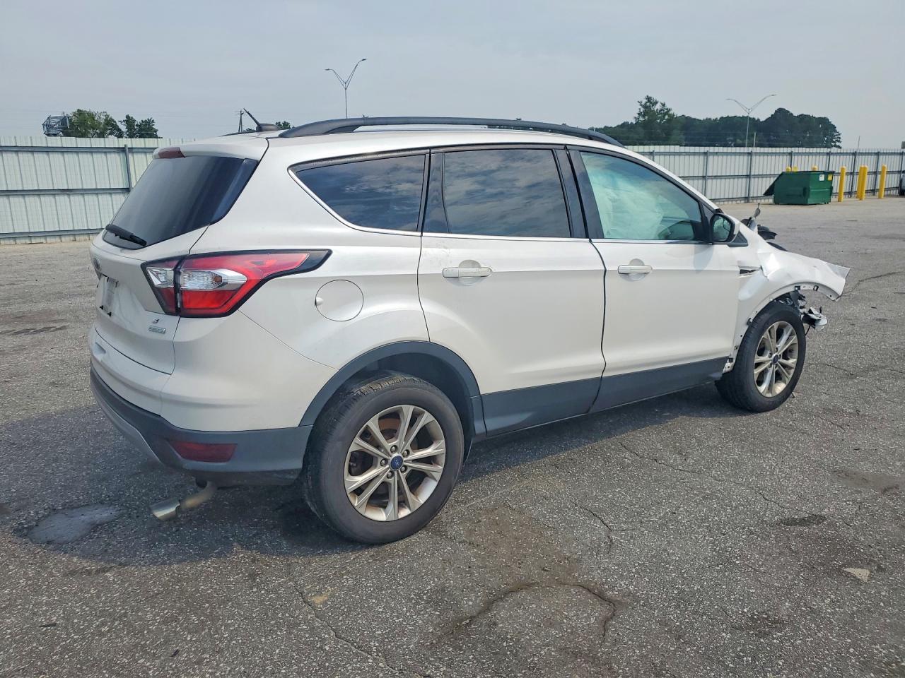 2018 Ford Escape Se - Image 3