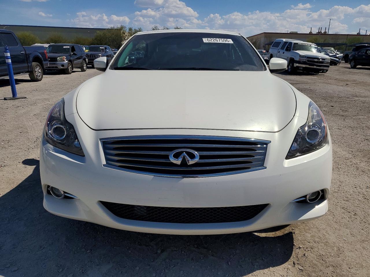 2013 Infiniti G37 Convertible Base - Фото 5