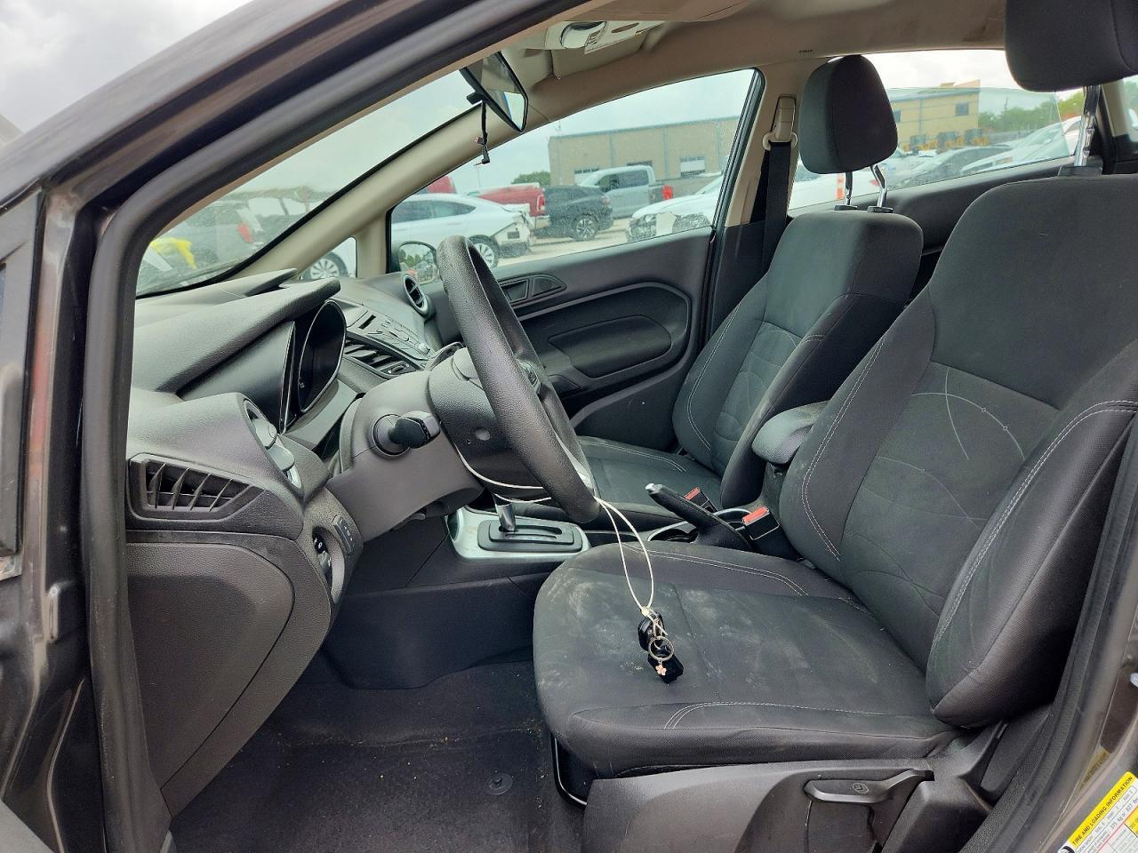 2017 Ford Fiesta Se - Фото 7