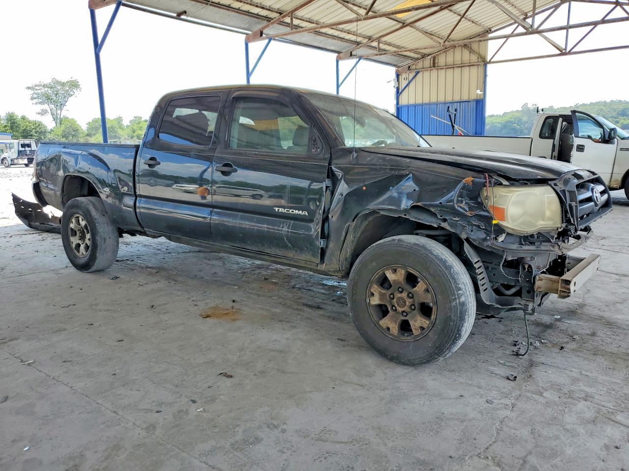 2007 Toyota Tacoma Double Cab Prerunner Long Bed - Image 4