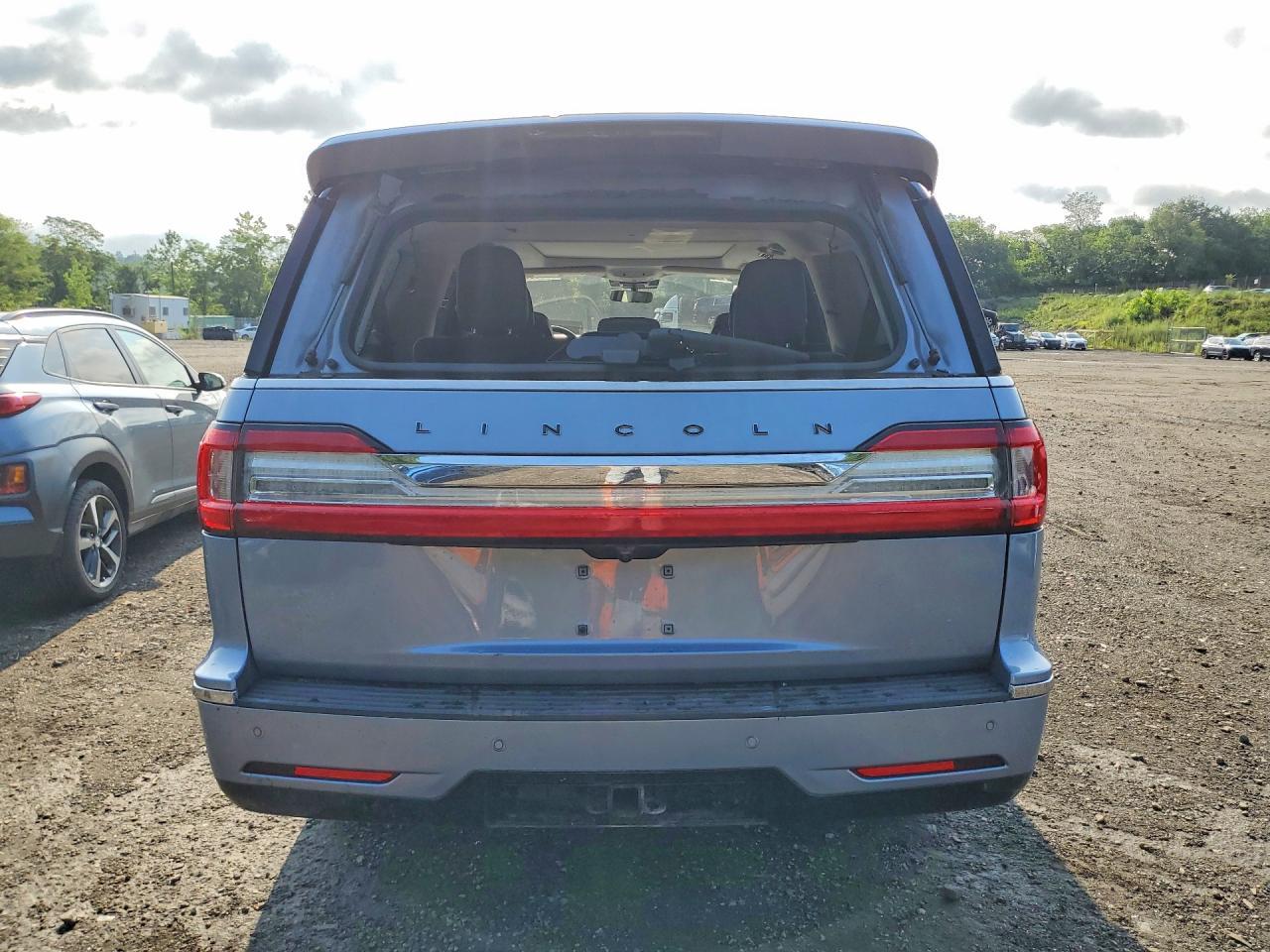 2020 Lincoln Navigator L Black Label - Image 6
