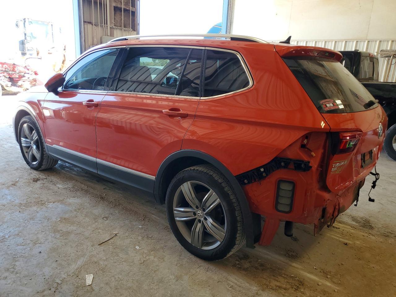 2019 Volkswagen Tiguan Sel Premium - Image 2