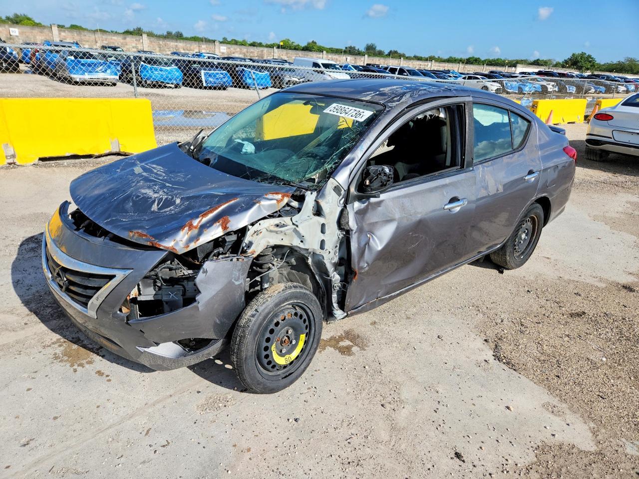 2019 Nissan Versa Sv