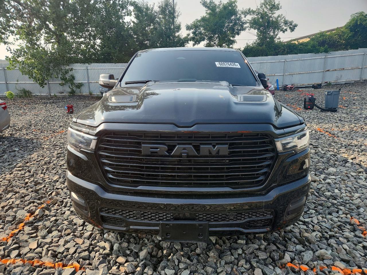 2025 Ram 1500 Laramie - Фото 5