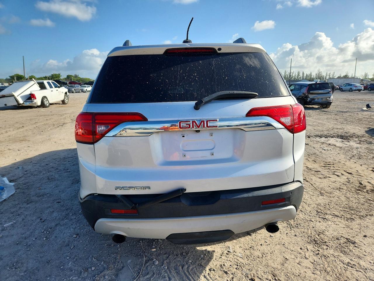 2017 GMC Acadia Slt-1 - Image 6