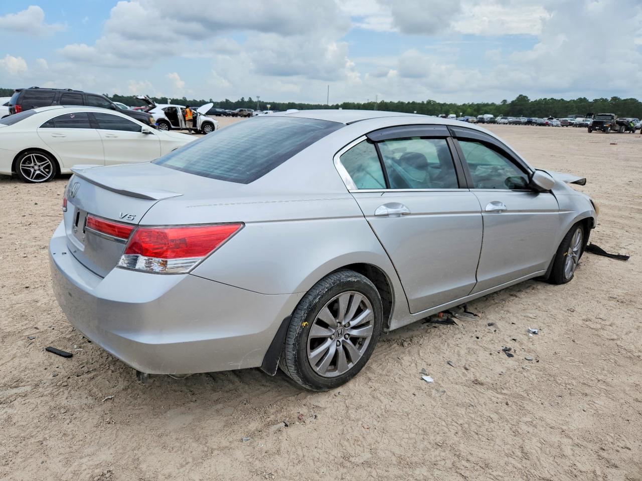 2012 Honda Accord Exl - Image 3