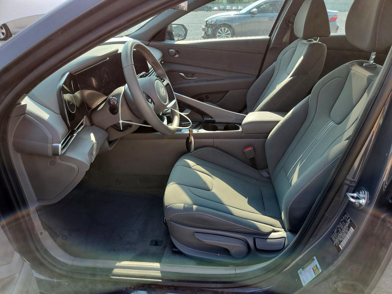 2024 Hyundai Elantra Sel - Image 7