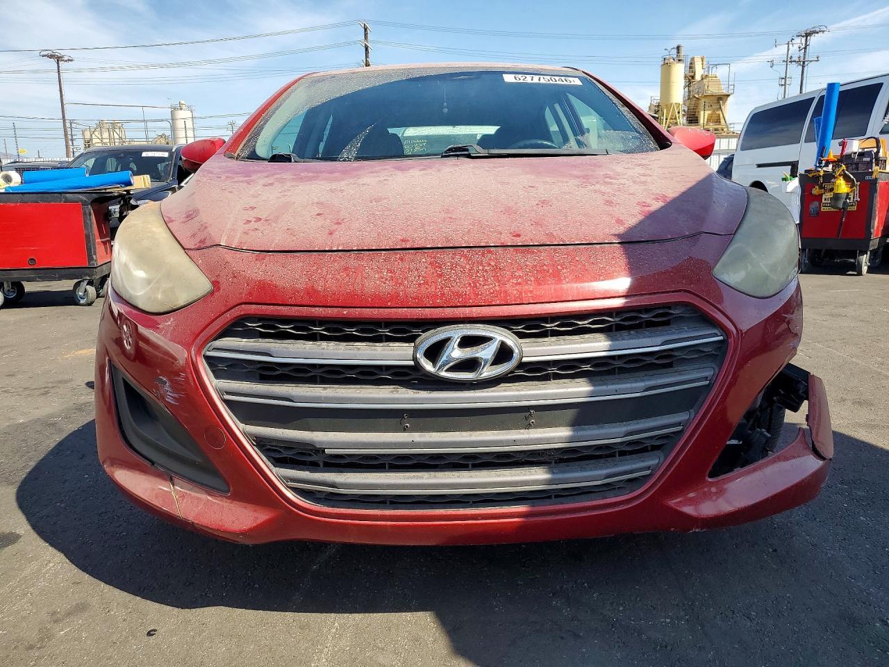 2017 Hyundai Elantra Gt Base - Image 5