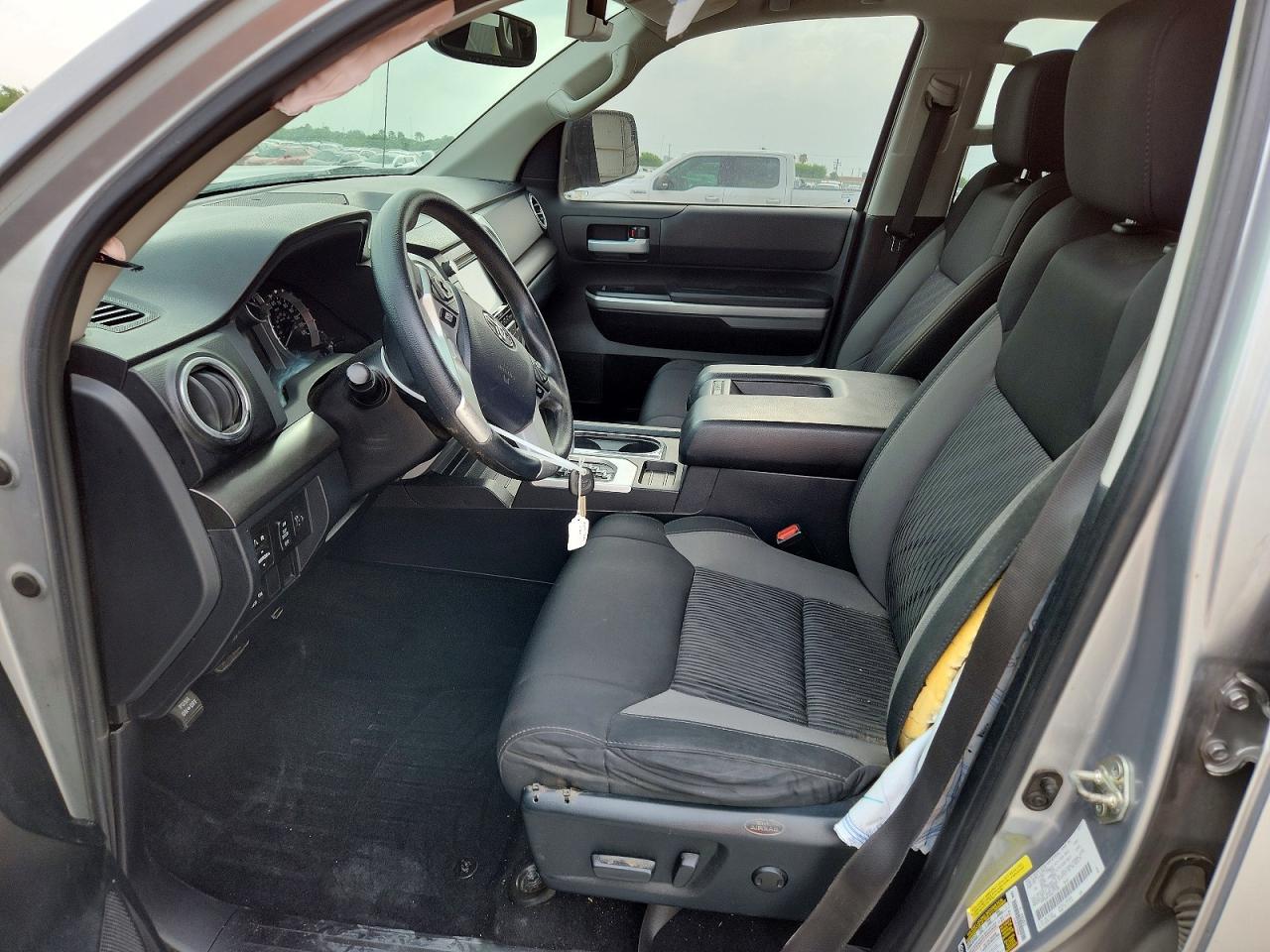 2017 Toyota Tundra Sr5 - Фото 7