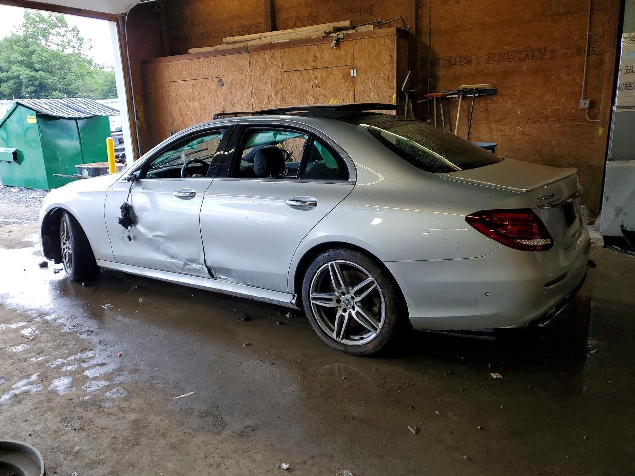 2019 Mercedes-Benz E 450 4Matic - Фото 2