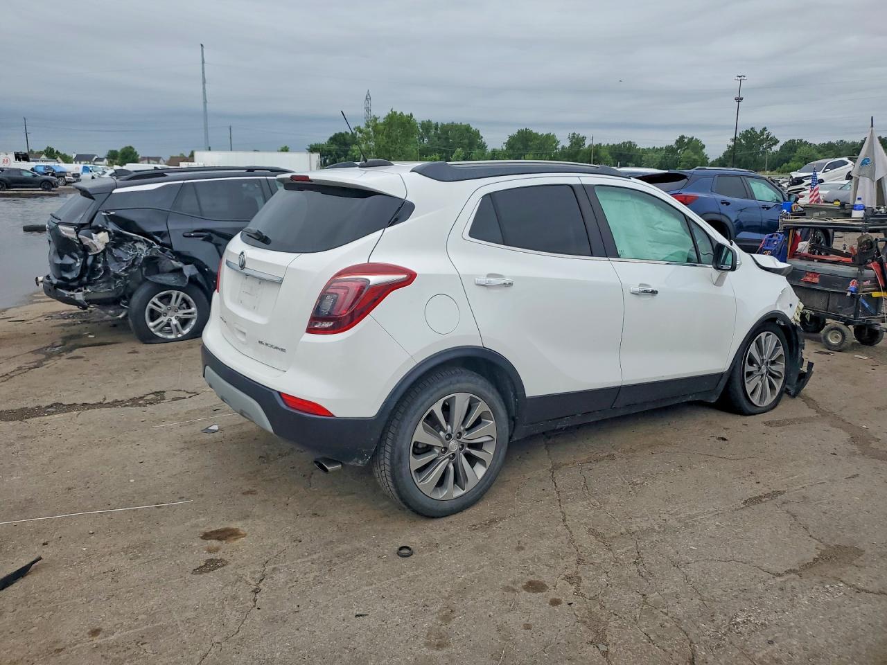 2018 Buick Encore Preferred - Фото 3