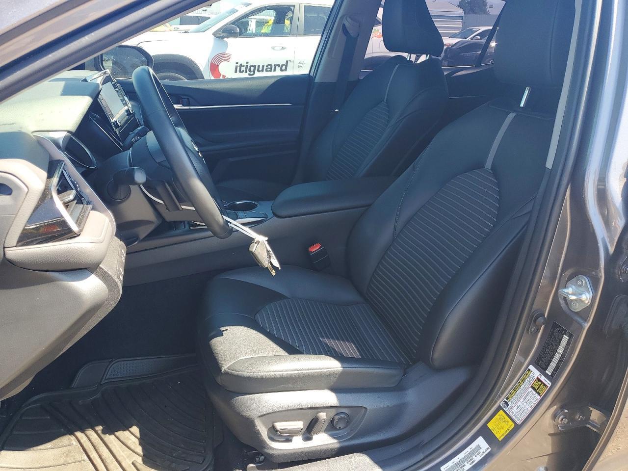 2023 Toyota Camry Se - Фото 7