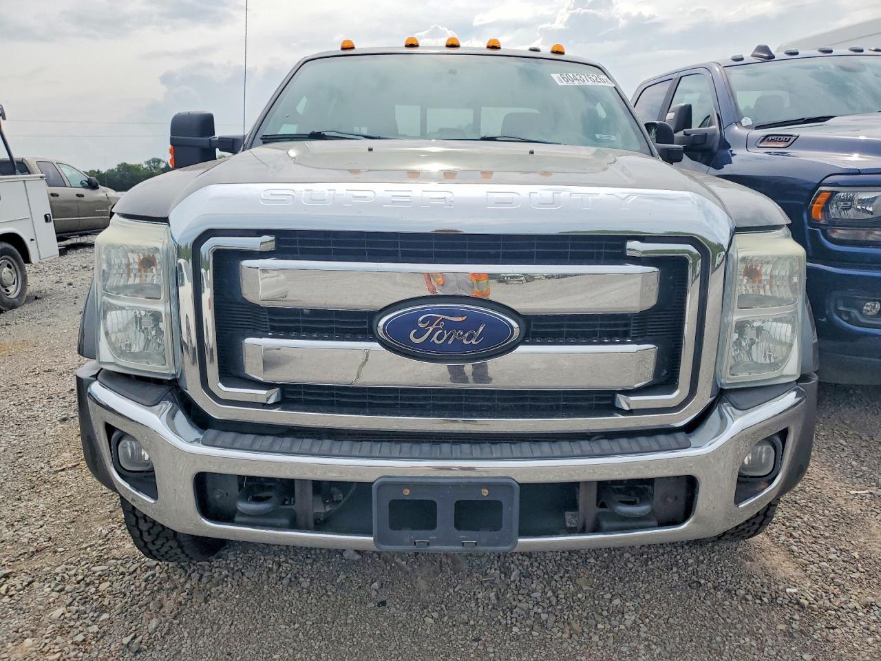 2016 Ford F350 Super Duty - Image 5