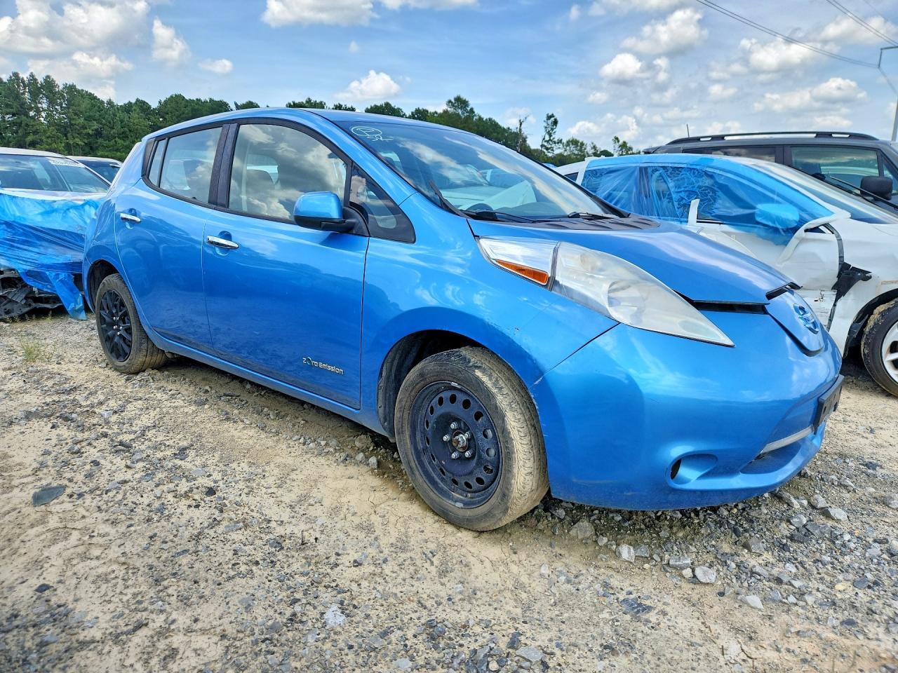 2013 Nissan Leaf S - Image 4