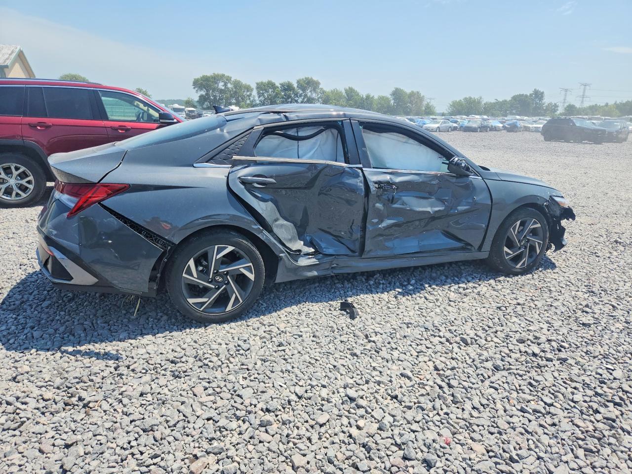 2024 Hyundai Elantra Sel - Фото 3