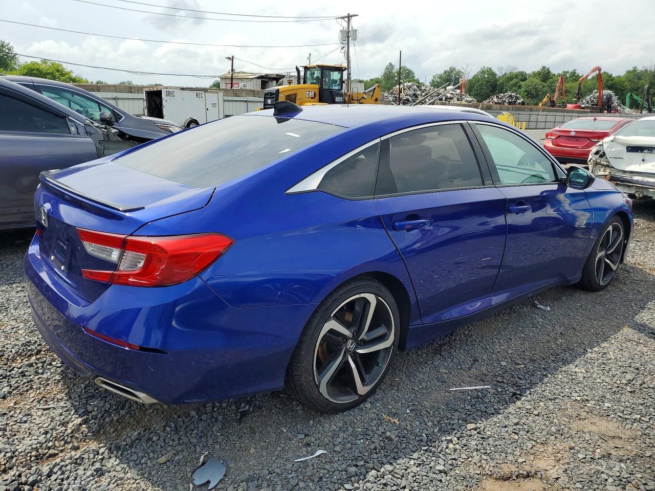2022 Honda Accord Sport - Image 3