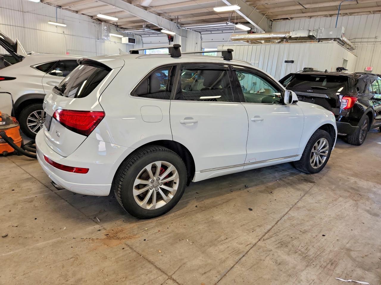 2013 Audi Q5 Premium - Фото 3