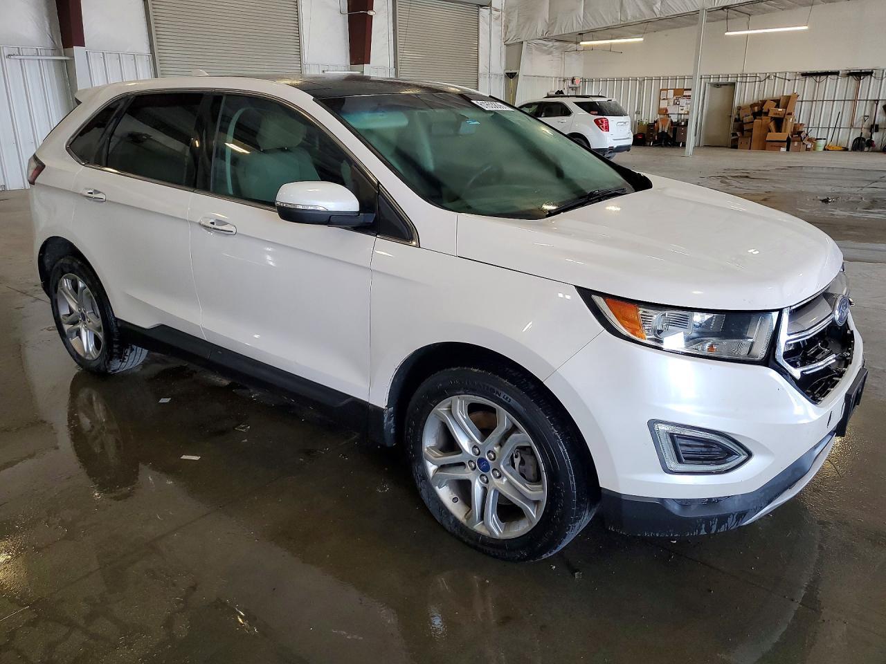 2017 Ford Edge Titanium - Image 4