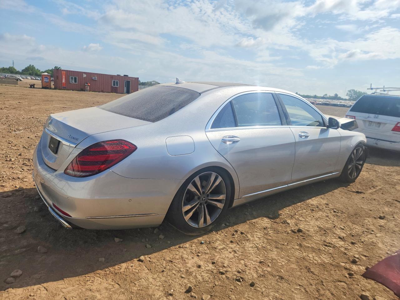 2018 Mercedes-Benz S 450 4Matic - Фото 3