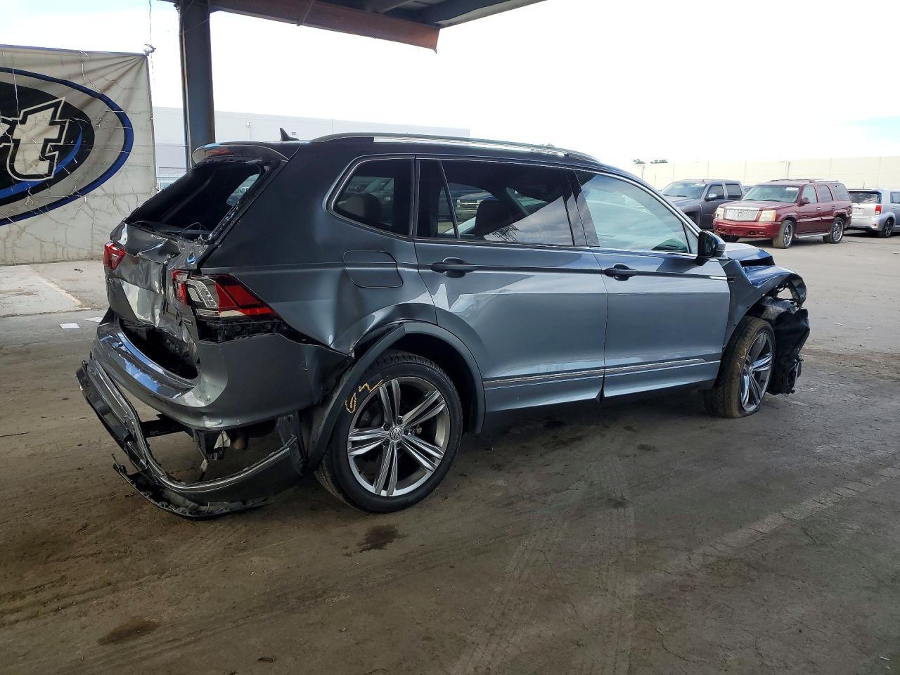2019 Volkswagen Tiguan Se - Image 3