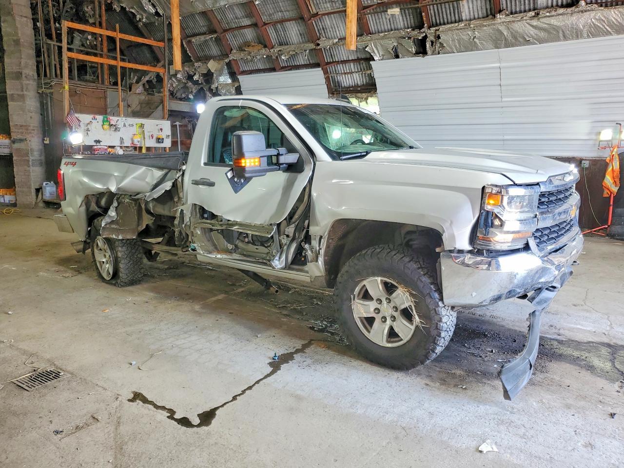 2018 Chevrolet Silverado K1500 - Фото 4
