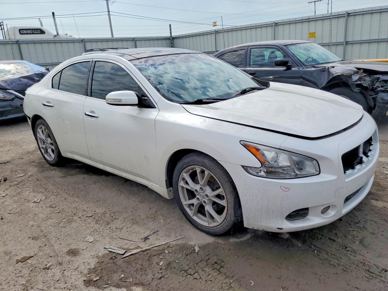 2014 Nissan Maxima 3.5 Sv - Image 4