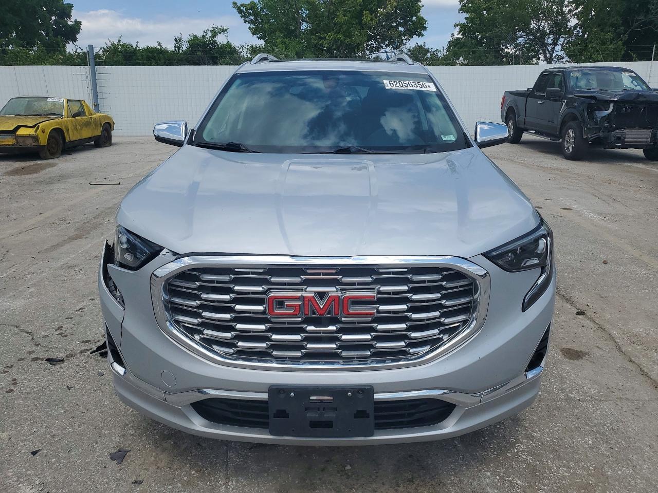 2019 GMC Terrain Denali - Image 5
