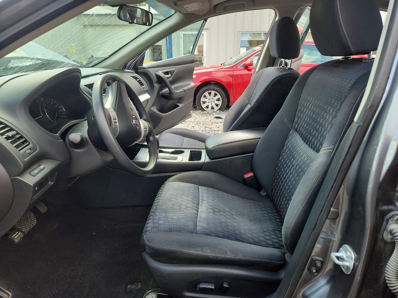 2016 Nissan Altima 2.5 S - Фото 7
