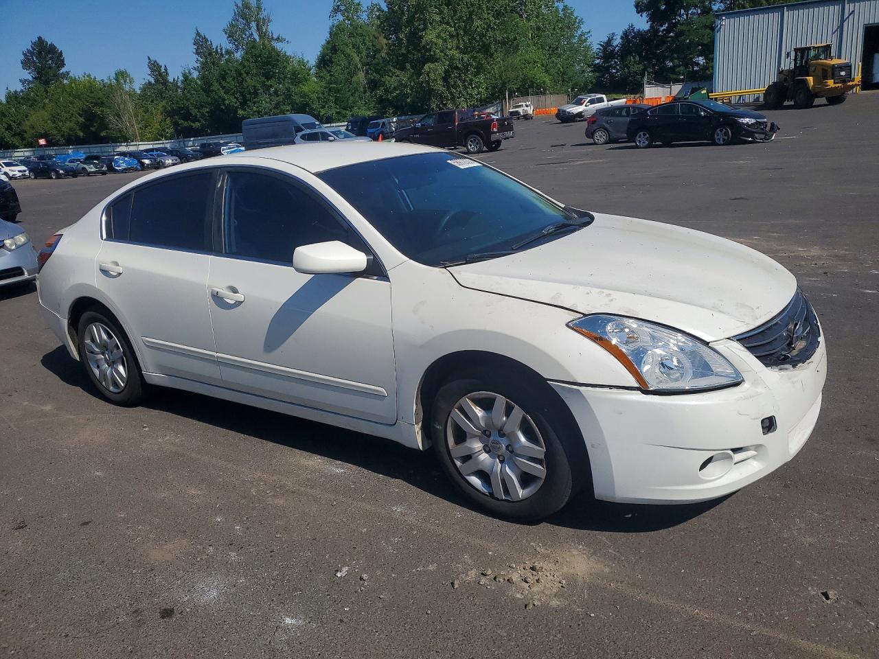 2011 Nissan Altima Base - Image 4
