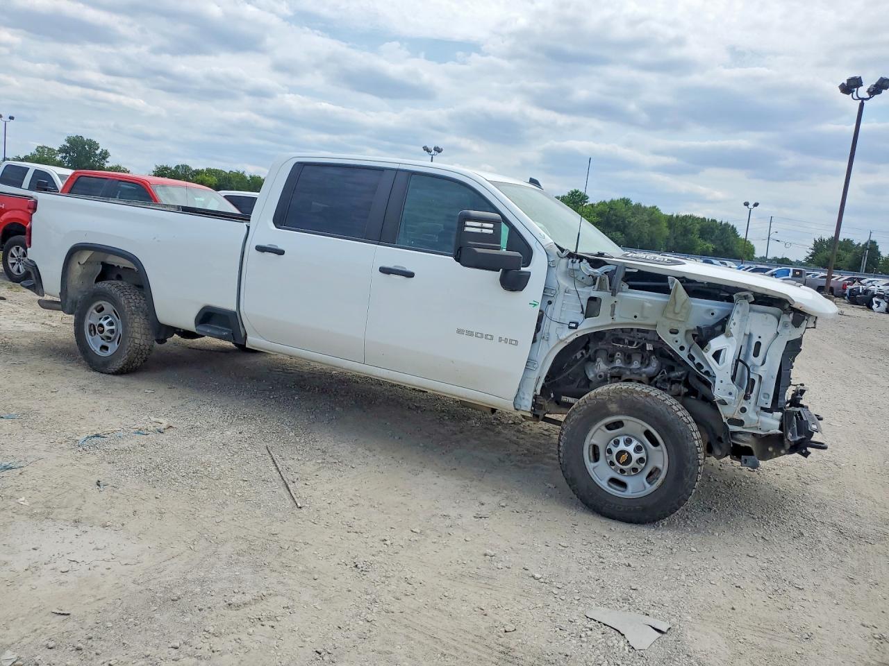 2024 Chevrolet Silverado C2500 Heavy Duty - Фото 4