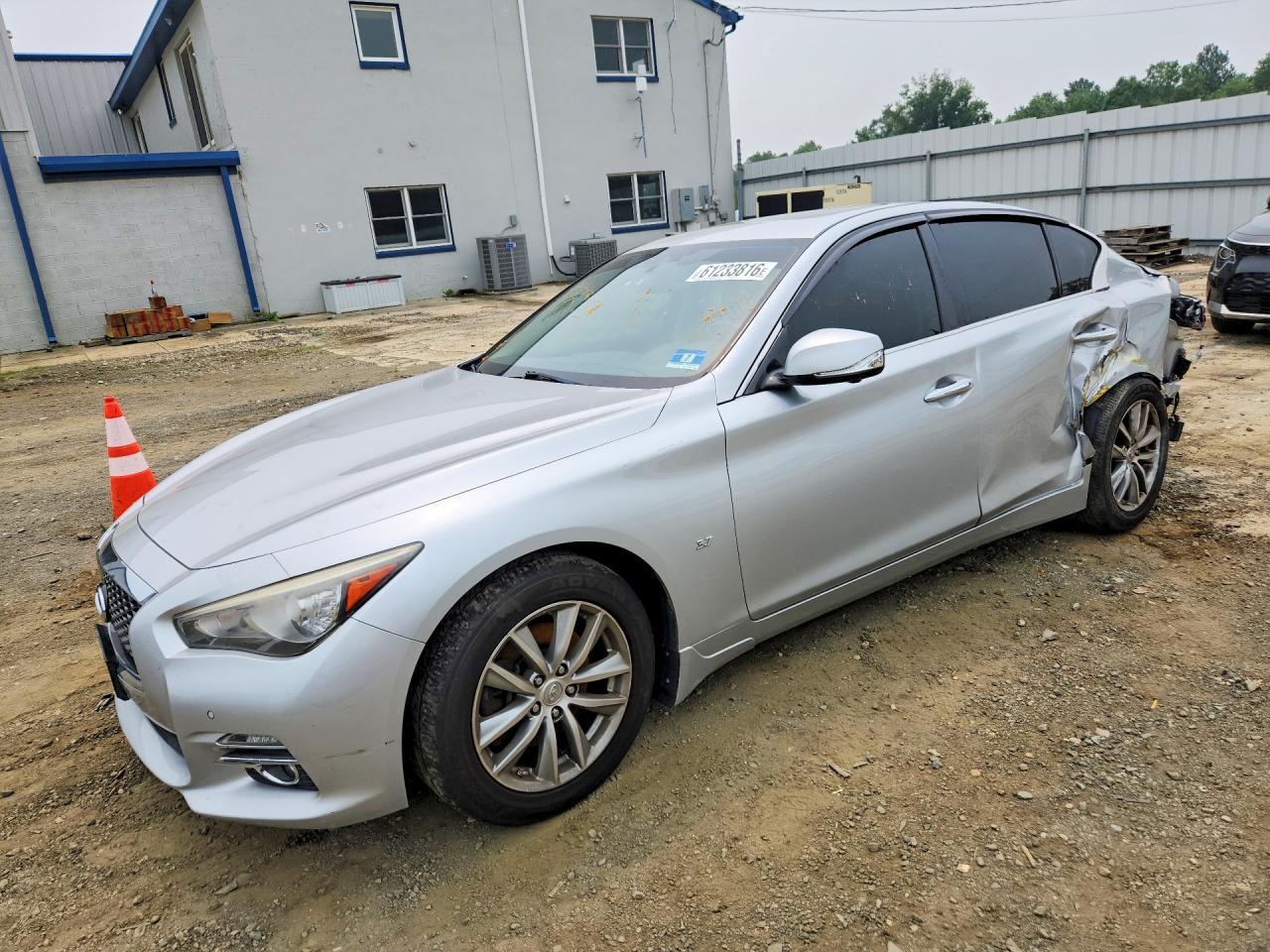 2014 Infiniti Q50 Premium