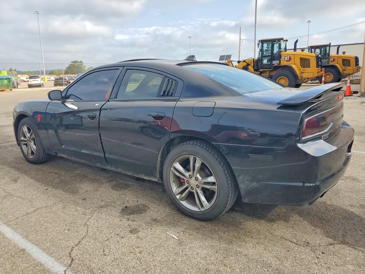 2012 Dodge Charger R - Image 2