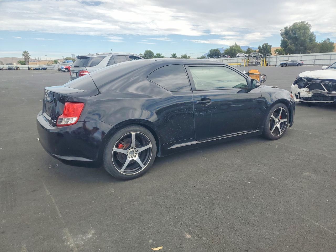 2013 Scion Tc - Фото 3