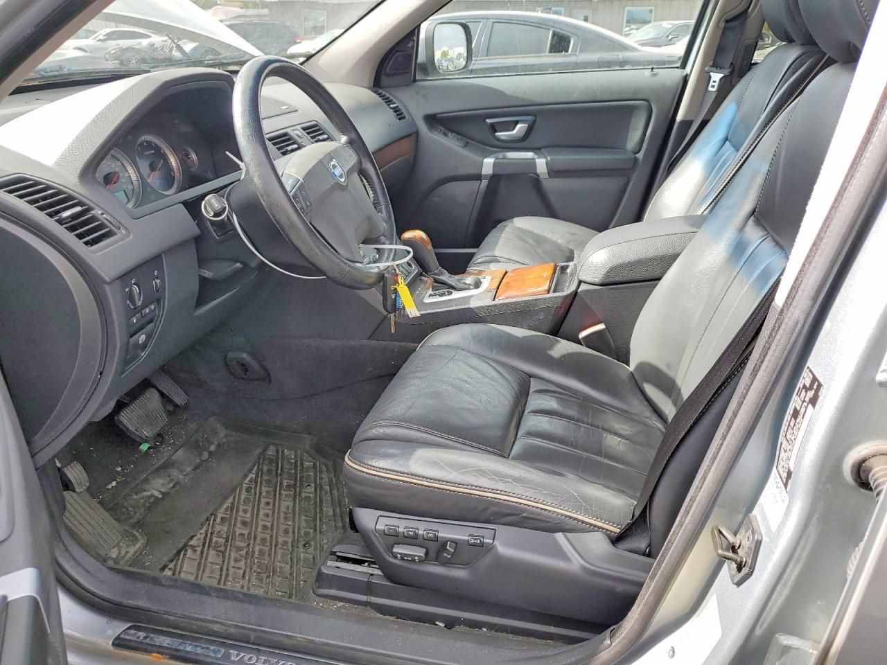 2011 Volvo Xc90 V8 - Image 7