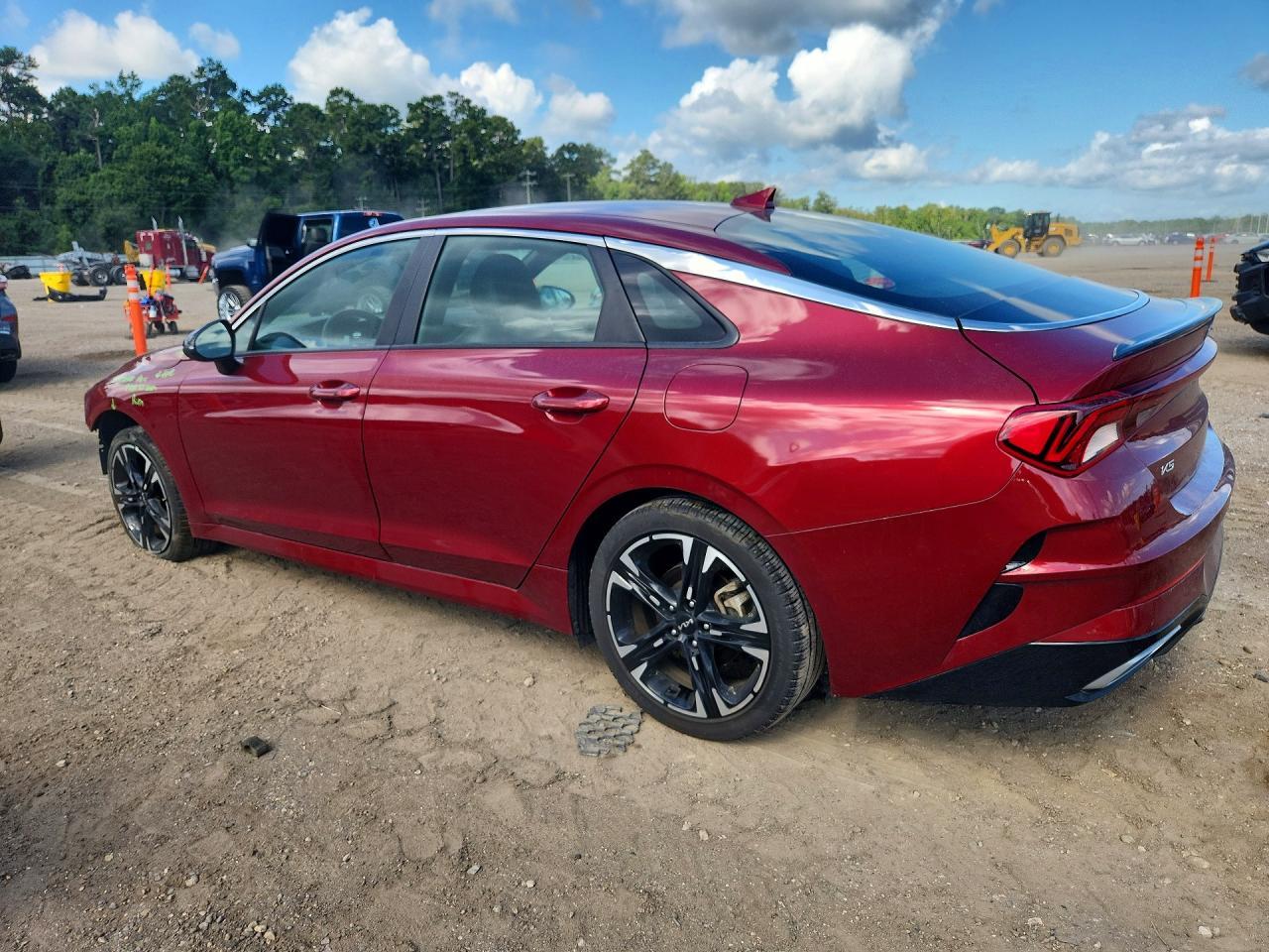 2023 Kia K5 Gt Line - Image 2