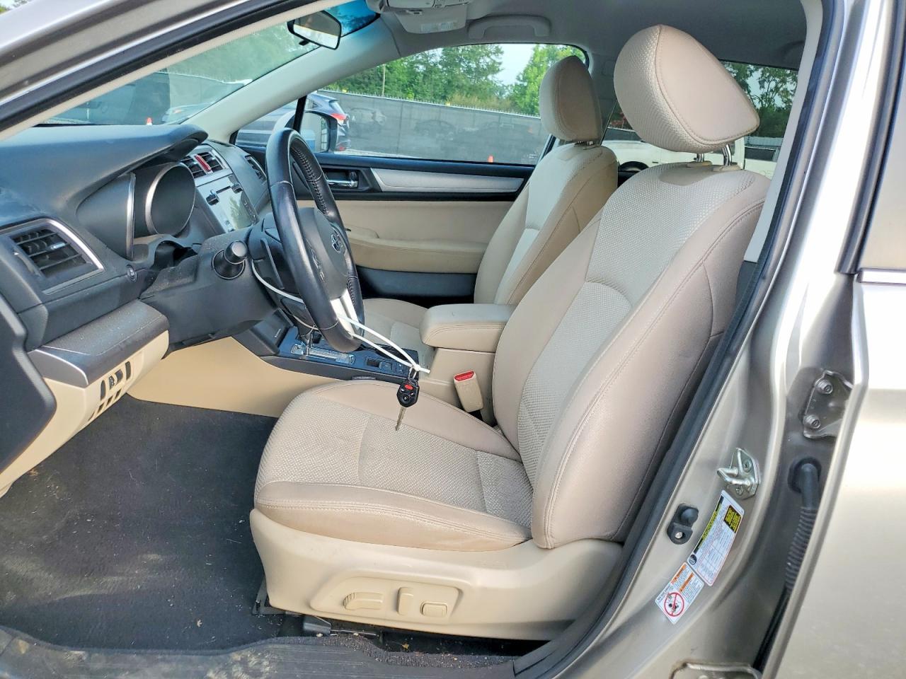 2016 Subaru Outback 2.5I Premium - Image 7