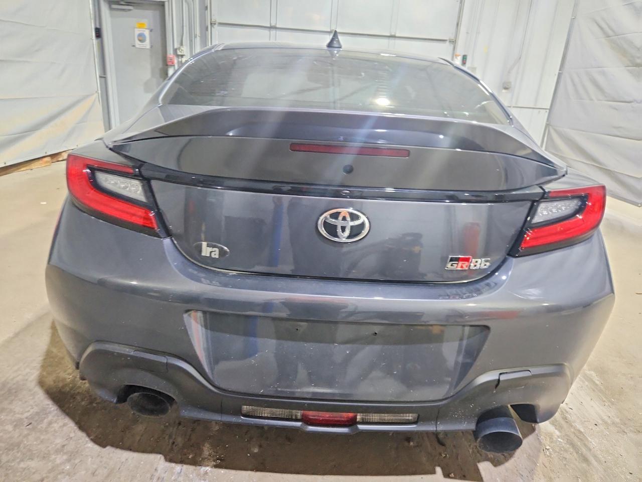 2024 Toyota Gr 86 Premium - Image 6
