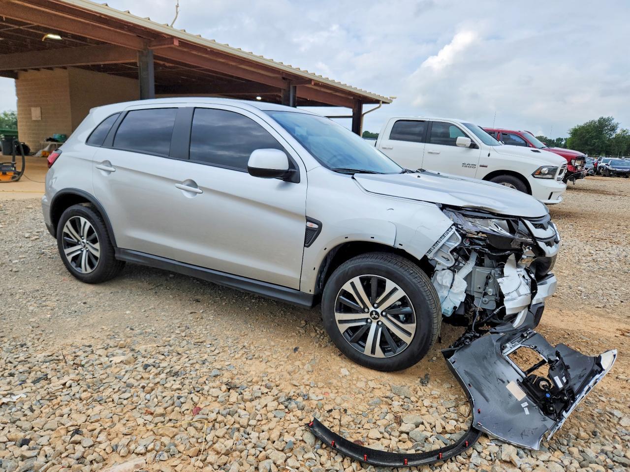 2026 Mitsubishi Outlander Sport S/Se - Image 4