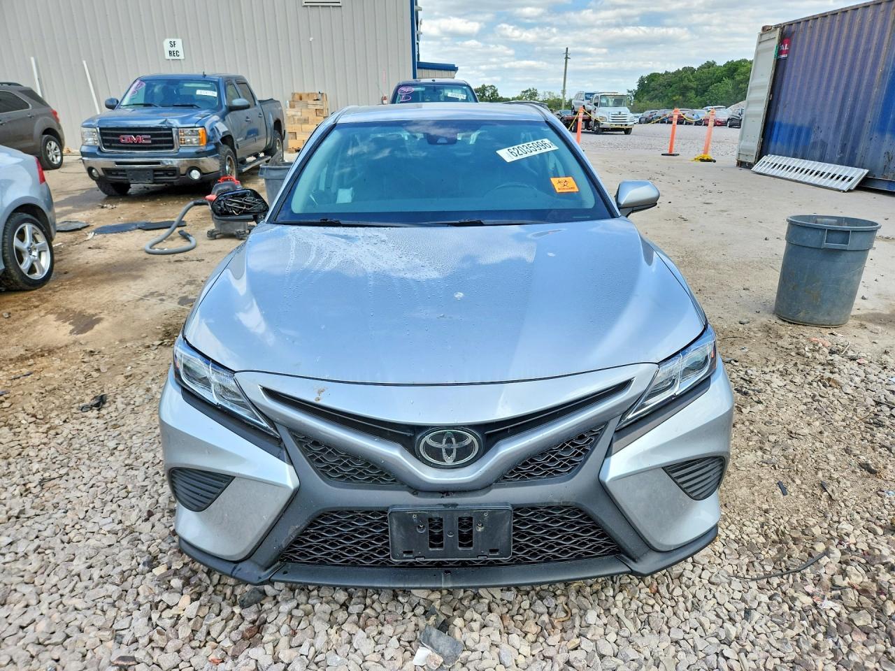 2019 Toyota Camry Se - Фото 5