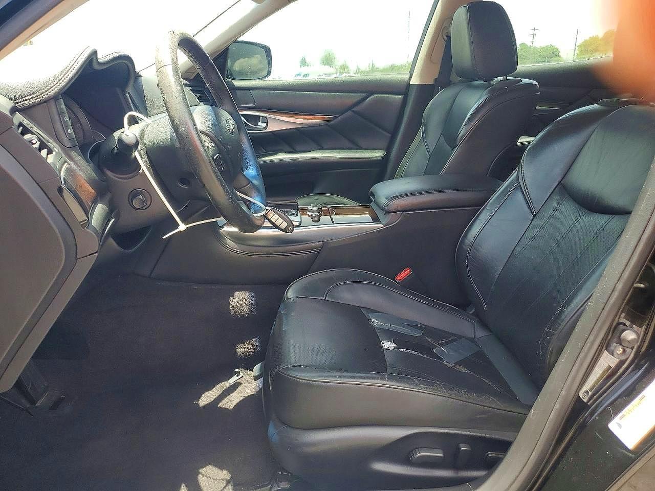 2013 Infiniti M37 - Image 7