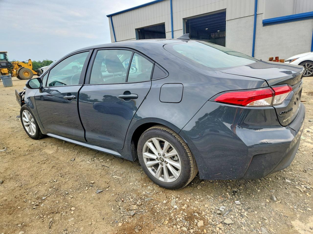 2026 Toyota Corolla Le - Image 2
