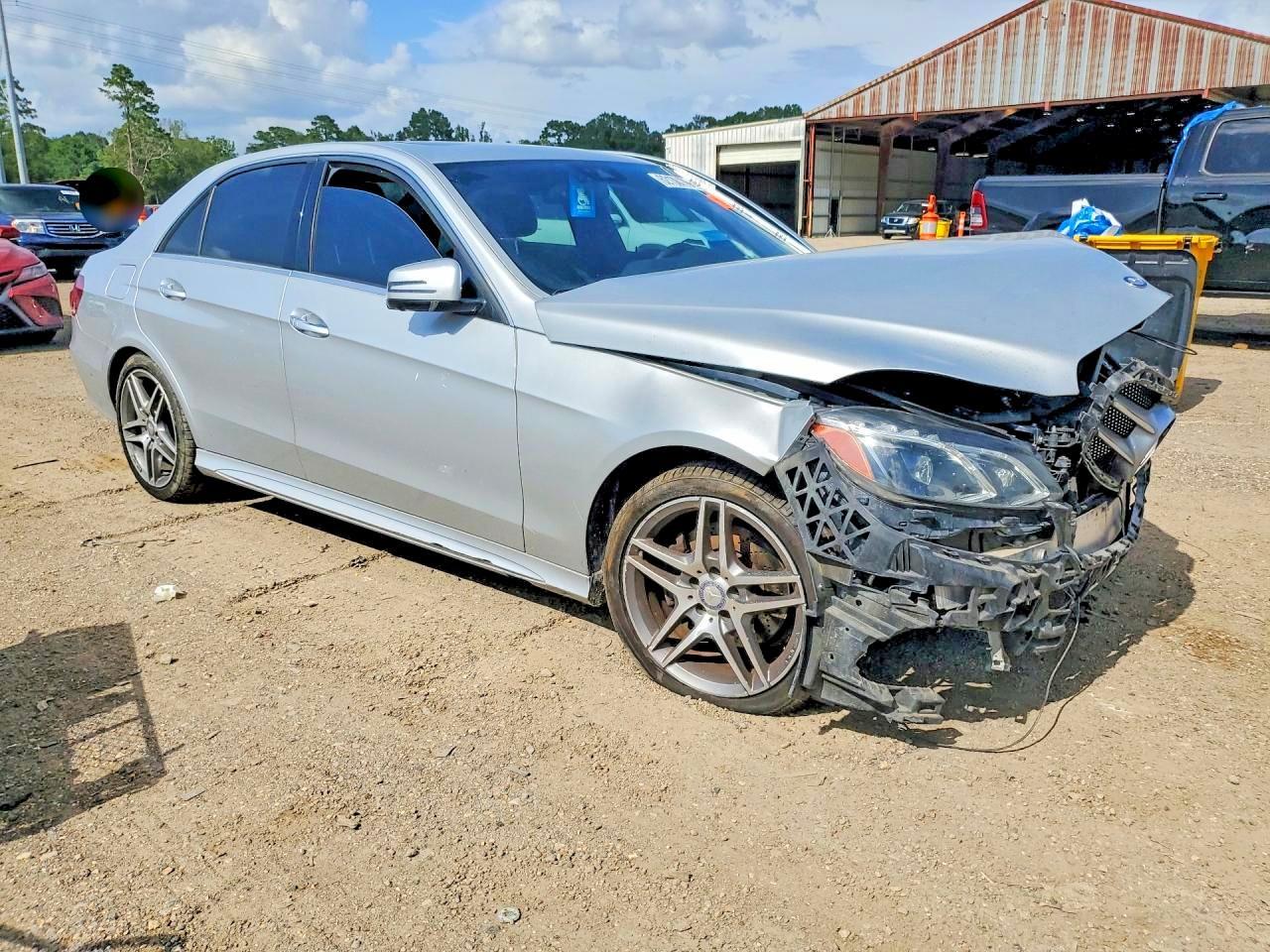2014 Mercedes-Benz E 350 4Matic - Image 7