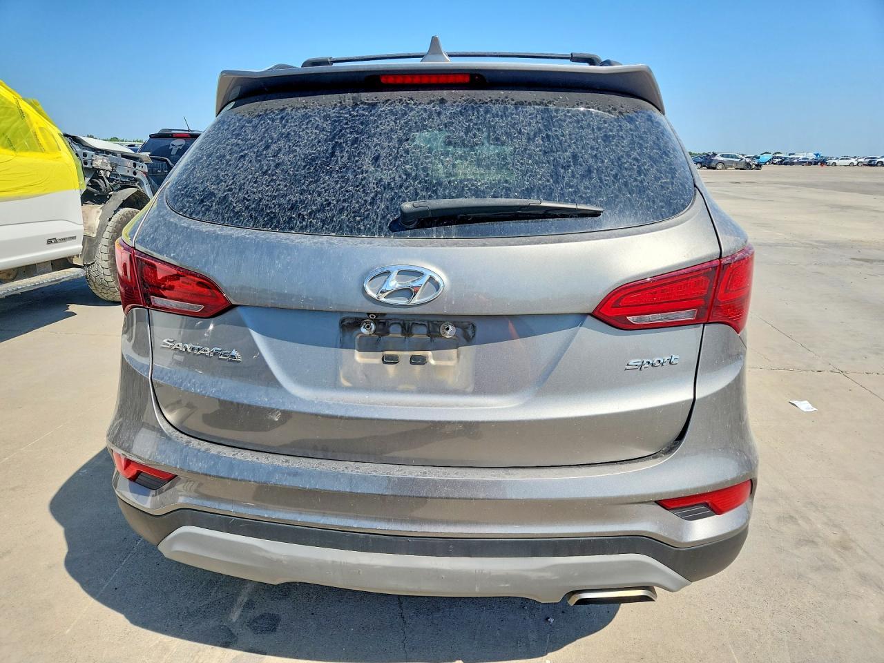 2023 Hyundai Santa Fe Sport 2.4L - Image 6